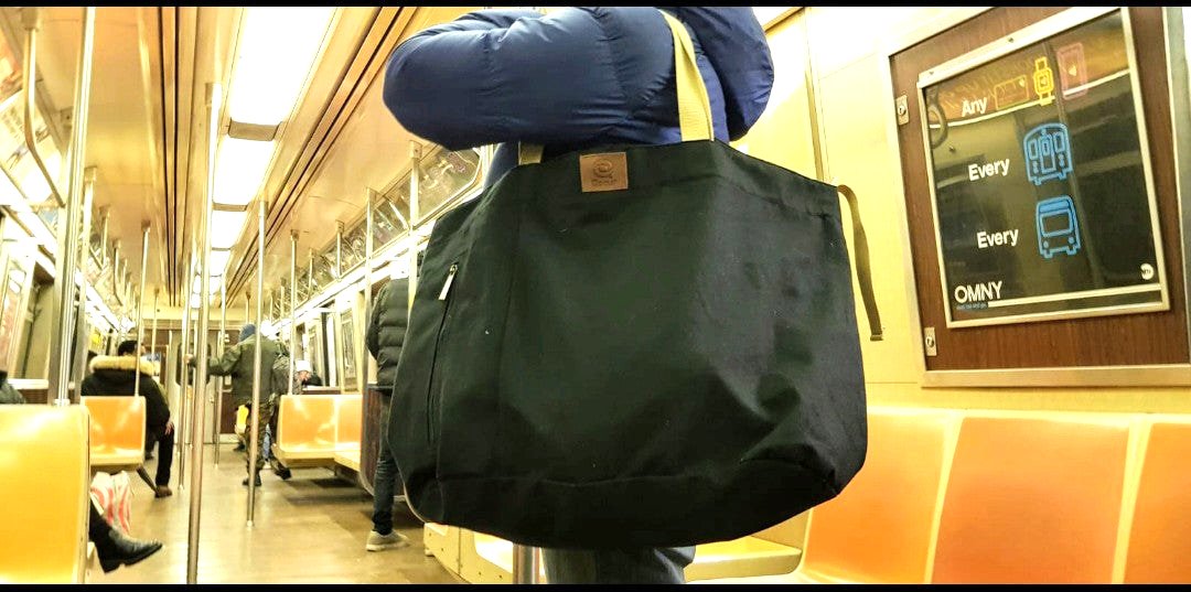 Sac New York femme et homme pour voyager et faire du shopping Qoolst