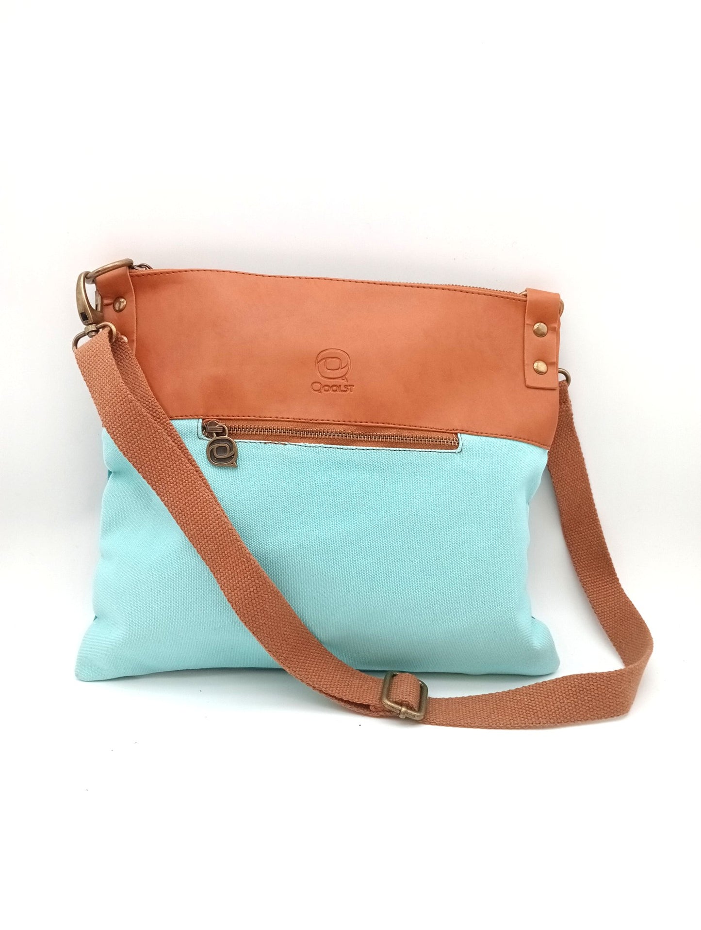 Candy Qoolst two-tone cotton and regenerated leather shoulder bag for women and men